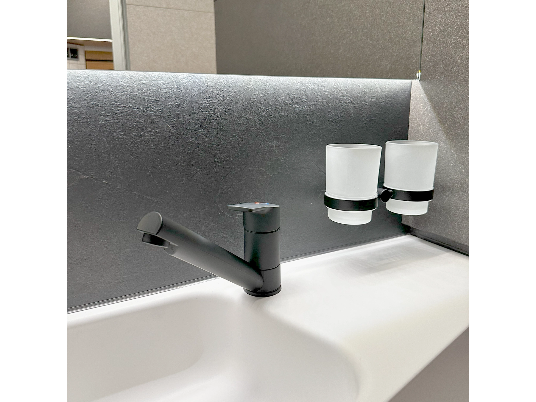 Hymer ML-T 580 Xperience - Bathroom Detail