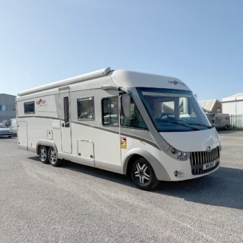Carthago Chic C-Line I 5.8 XL QB Motorhome Exterior Front Left